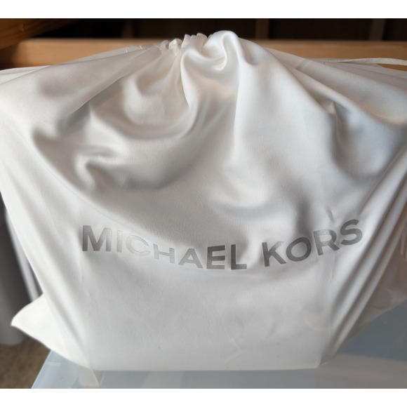 Michael Kors Greenwich Saffiano Pebbled Leather Top Handle Tote Handbag Back - Picture 14 of 14